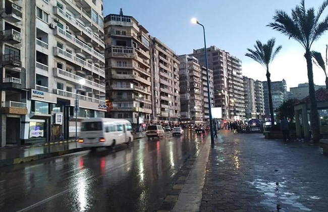 موجة من الطقس السيئ تضرب الإسكندرية والمحافظة ترفع الطوارئ