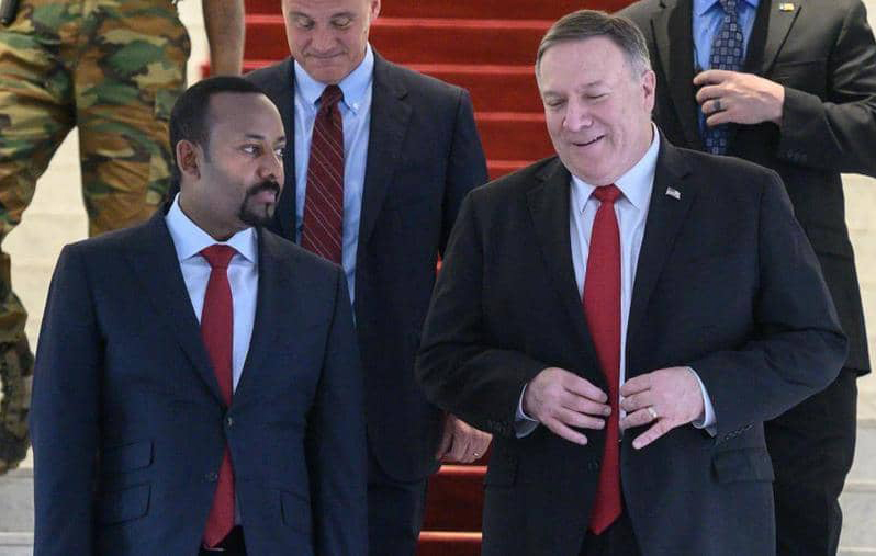 “بومبيو” يبحث مع “آبي أحمد” الاستعداد للانتخابات الإثيوبية ويؤكد التزام أمريكا بمحاربة التنظيمات الإرهابية في القرن الأفريقي