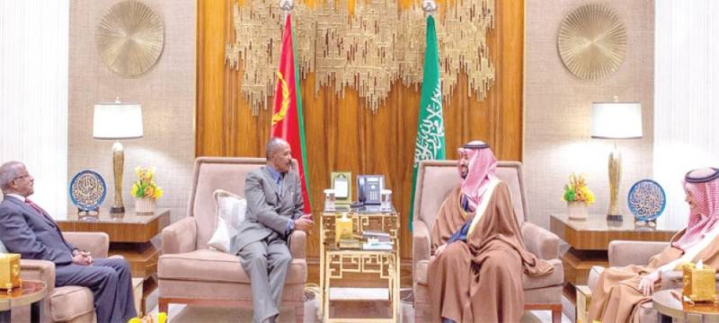 ولي العهد السعودي يجتمع مع رئيس إريتريا