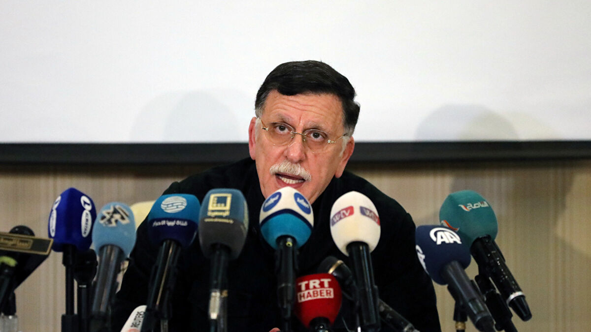 حكومة الوفاق تصدر بيانا بشأن “انقلاب جديد” وتوجه دعوة للنواب الداعمين لحفتر