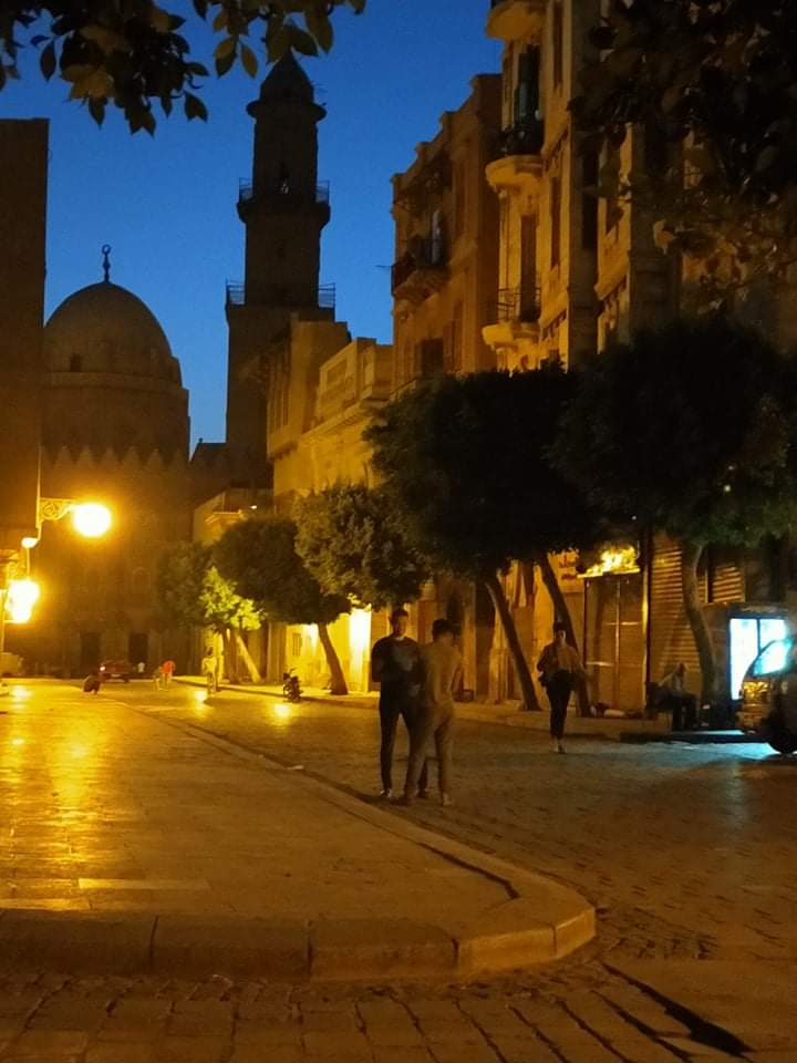 بدء تطوير إضاءة شارع المعز لدين الله الفاطمي
