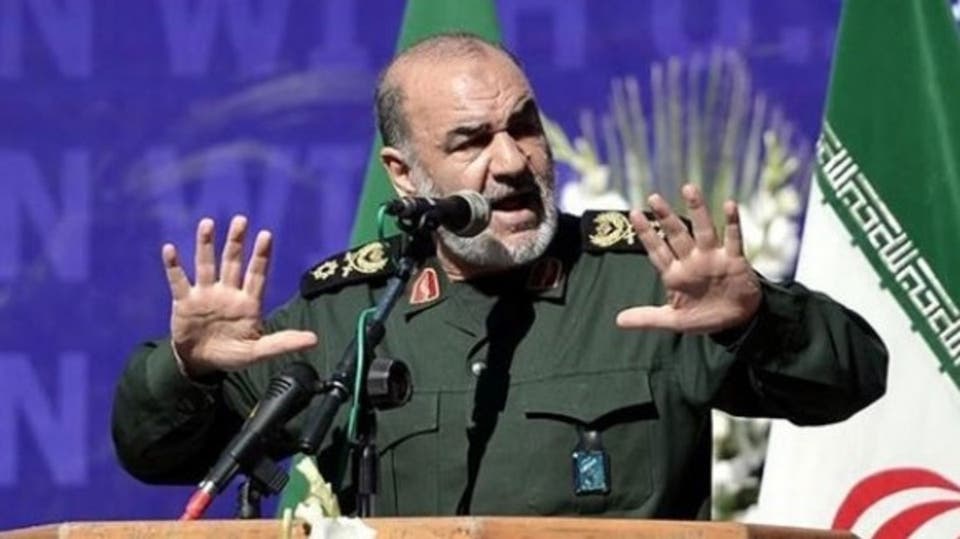 إصابة قائد الحرس الثوري الإيراني في تفجير سيارتين جنوب شرقي البلاد