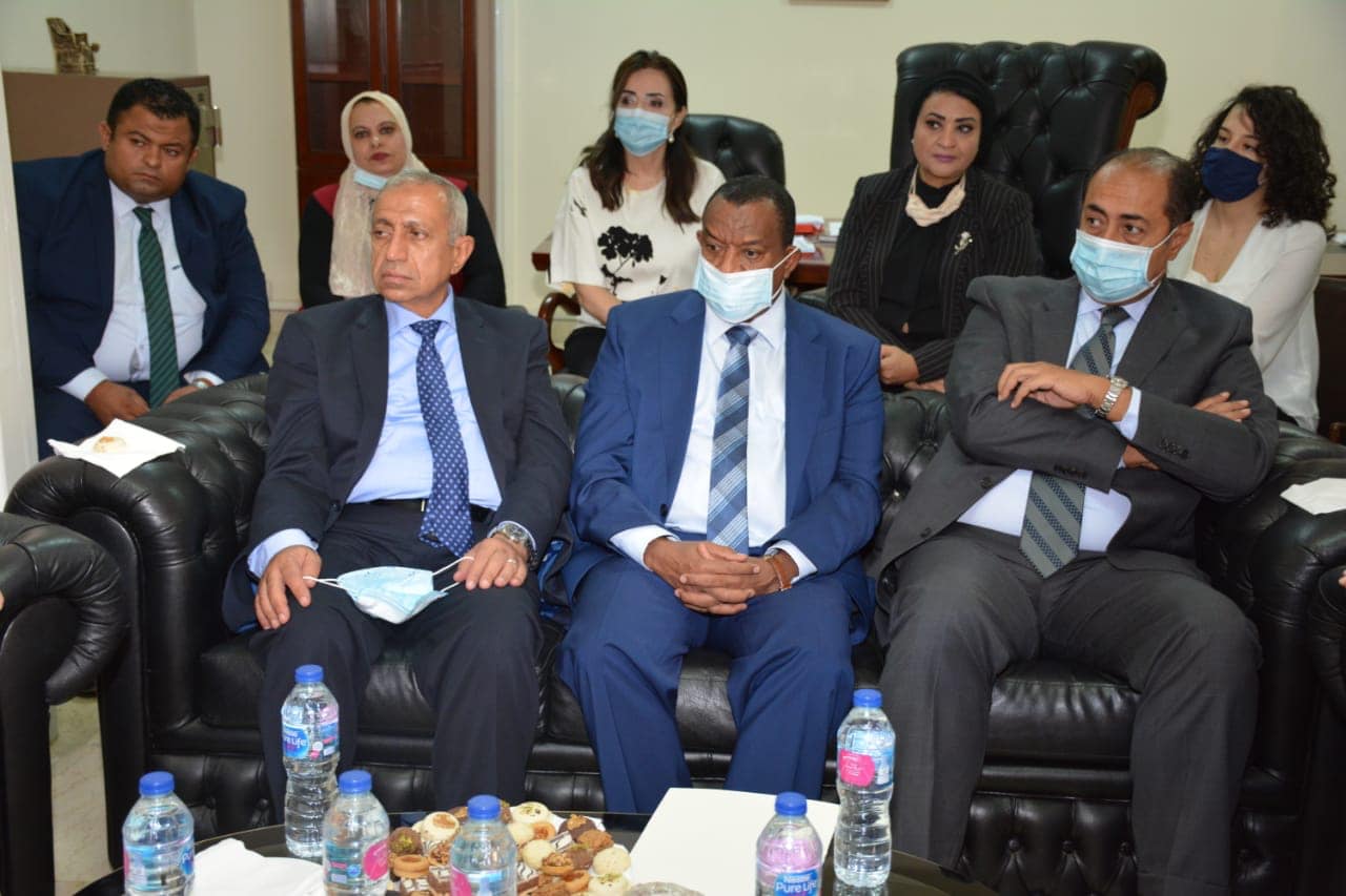 “الأكاديمية البحرية” تشارك في زيارة لوفد جامعة الدول العربية لتقديم الدعم والمساندة لإعادة إعمار بيروت