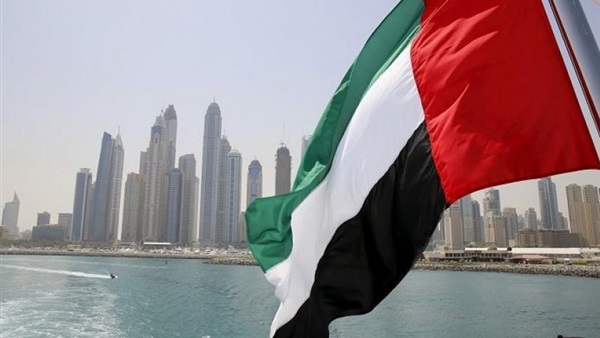 الإمارات ترحب بدخول المواطنين القطريين إليها