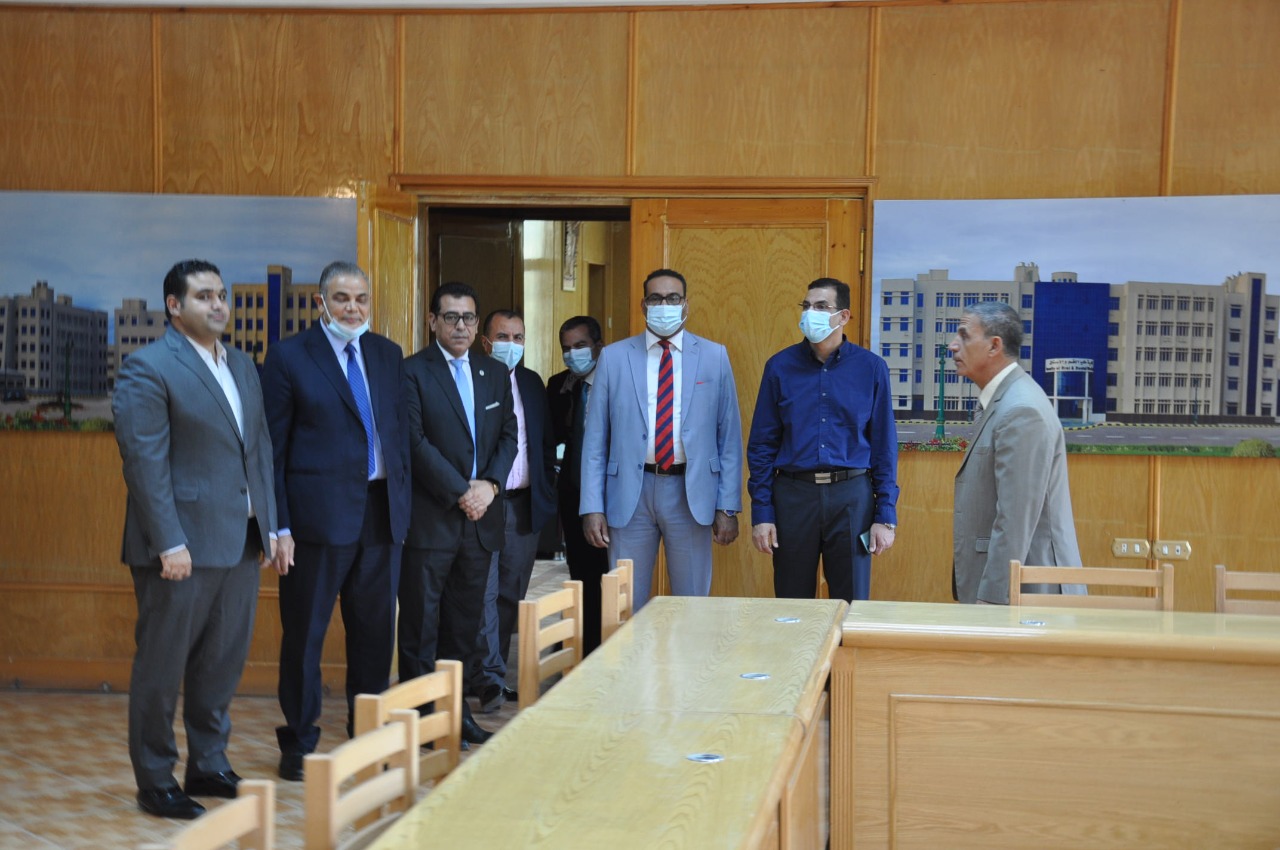 المجلس الأعلى للجامعات يبحث إمكانية بدء الدراسة بحقوق جامعة كفرالشيخ