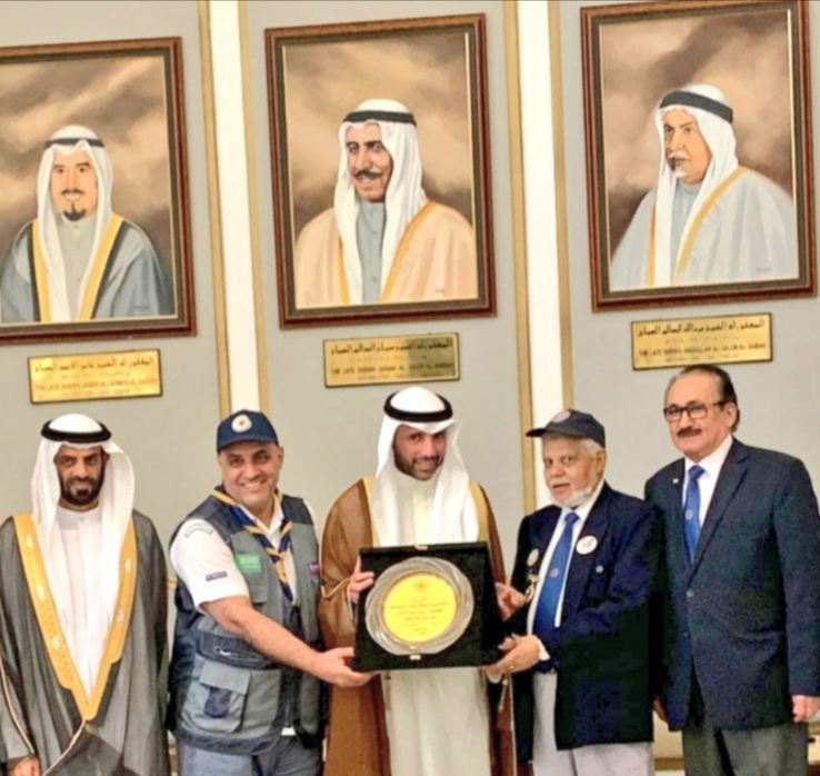 الاتحاد العربي لرواد الكشافة والمرشدات يكرم رئيس مجلس الأمة الكويتي
