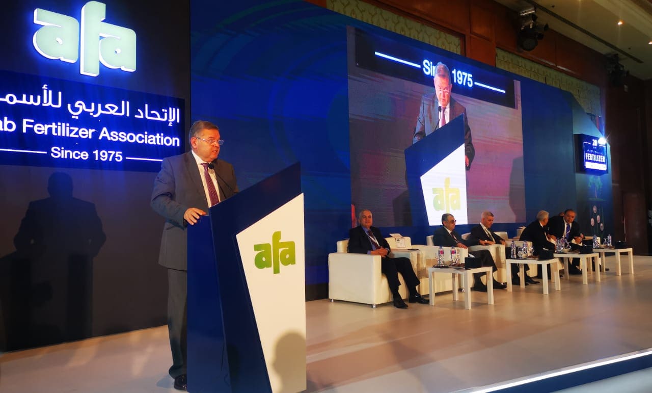 الملتقى الدولي للأسمدة يناقش تحديات “التغيرات المناخية” و”الأمن الغذائي العربي”