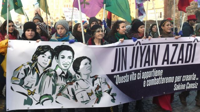 الانقسامات العرقية في إيران تغذي الانتفاضة