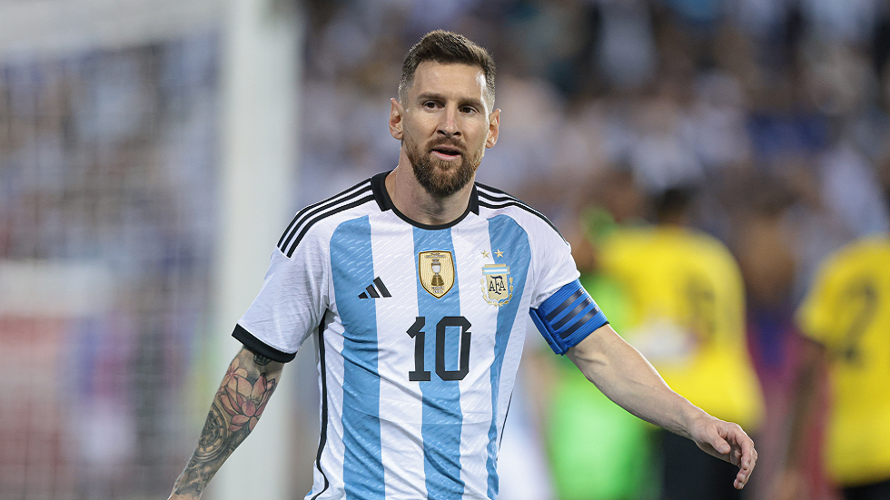 مونديال قطر يشهد اعتزال نجم الكرة الأرجنتيني “ميسي”