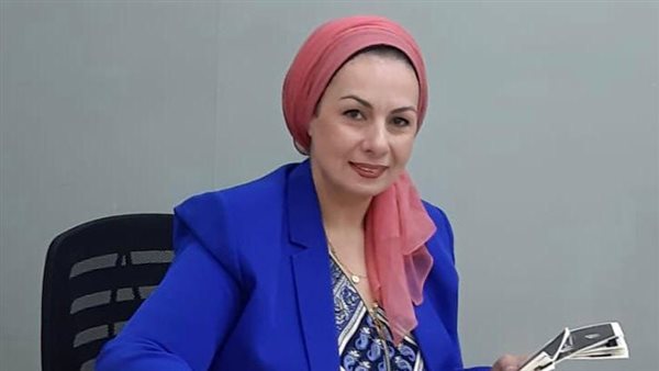 جرمين عامر ترصد مواطن نفوذ “المؤثرين” على مواقع التواصل الاجتماعي