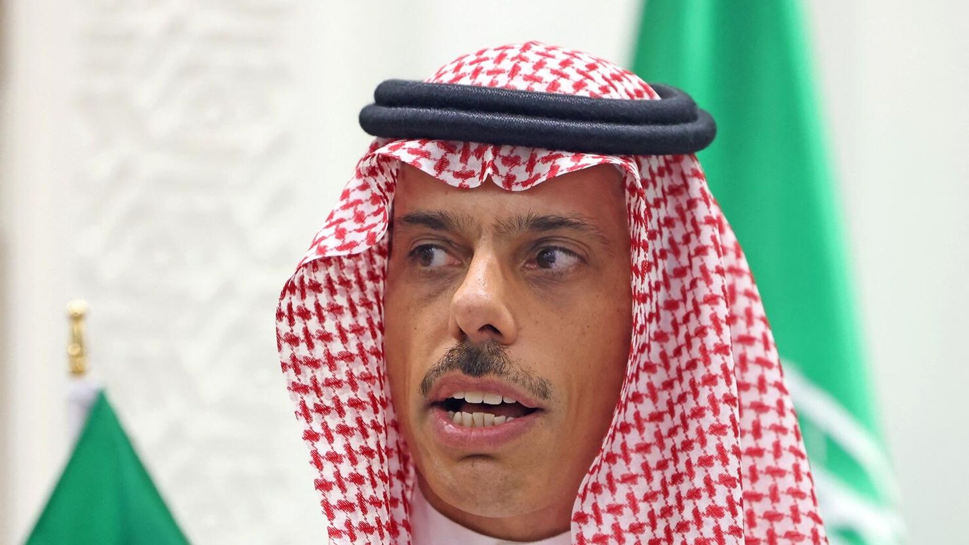 السعودية تعلن عن بدء تحرك عربي إسلامي يبدأ بزيارة الصين لإنهاء الحرب في غزة