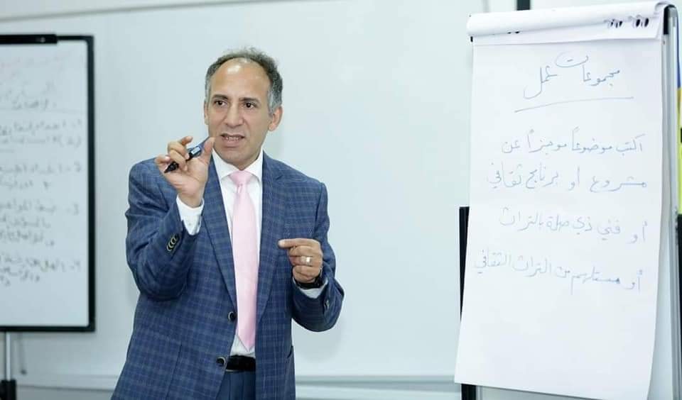 ترشيح محمد حسن عبد الحافظ لجائزة الدولة للتفوق في الآداب لعام 2024