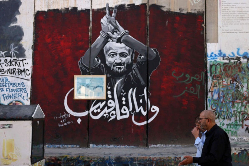حماس تسعى لحشد الدعم الشعبي باشتراط إطلاق سراح “نيلسون مانديلا” الفلسطينيين