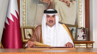 أمير قطر: نشكر العراق على دوره الفاعل في تدعيم العمل العربي المشترك