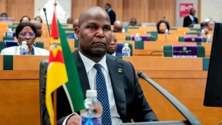 موزمبيق تبحث إعادة هيكلة ديونها مع الصين