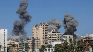 مقتل ثلاثة لبنانيين في غارة إسرائيلية