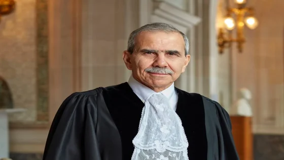 رئيس الحكومة اللبنانية: المطلوب تسليم السلاح للدولة بدلا من أن تقصفه إسرائيل