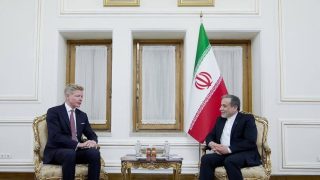 هدوء “البحر الأحمر” لا يترجم انفراجة في الأزمة اليمنية