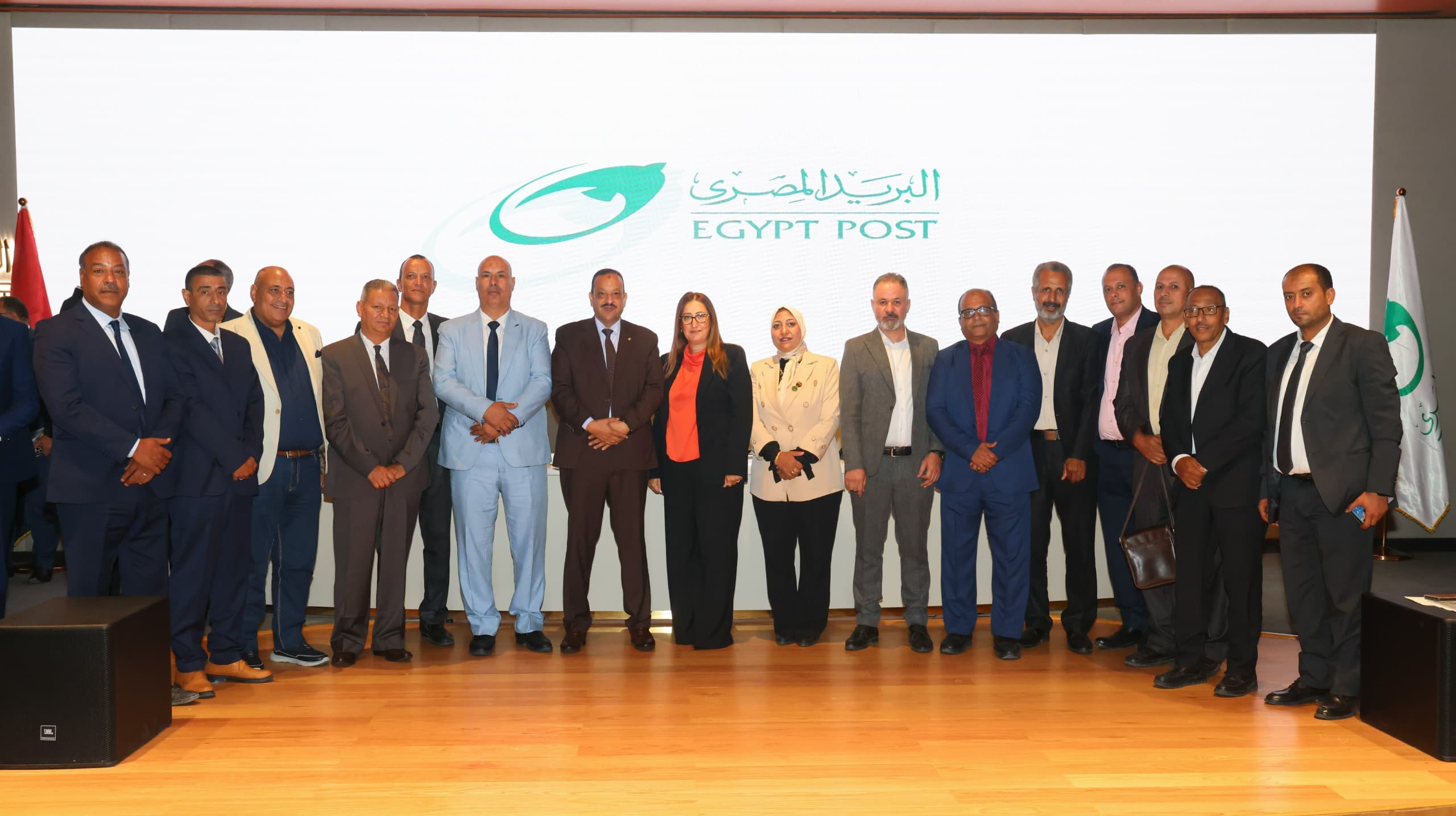 رئيس البريد: العاملون هم الثروة الحقيقية للهيئة.. ومطالبهم على رأس الأولويات