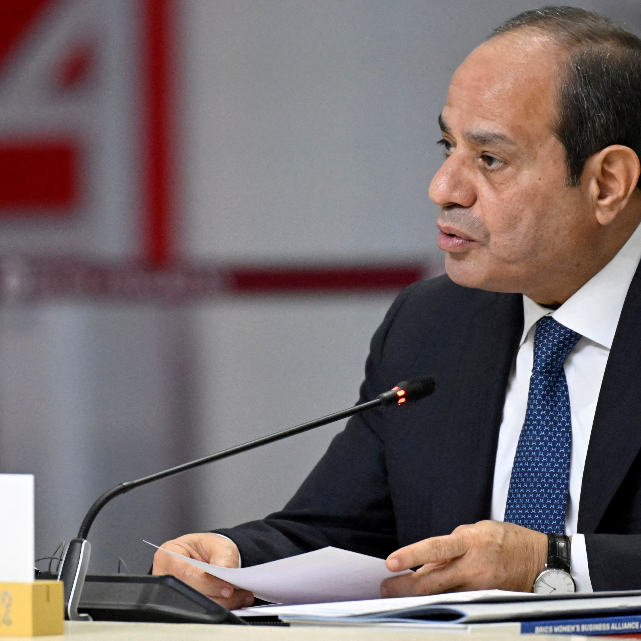 “السيسي”: من يعتقد أن مصر ستغض الطرف عن حقوقها المائية فهو مخطئ