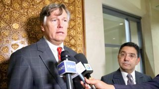 أمريكا تعلن تشجيعها للاستثمار في الأقاليم الجنوبية للمغرب