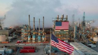 ارتفاع مخزونات النفط والبنزين ونواتج التقطير الأمريكية الأسبوع الماضي