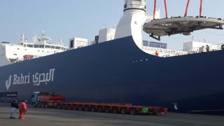 “الشركة الوطنية السعودية للنقل البحري” و”الشركة العالمية للصناعات البحرية ” تكشفان عن أولى السفن التجارية سعودية الصنع