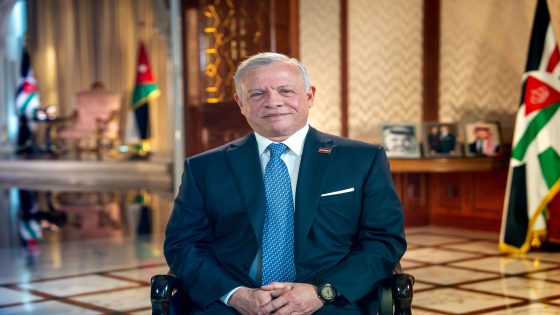 العاهل الأردني يحث المجتمع الدولي على تعزيز الاستجابة الإنسانية في غزة