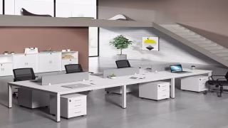 أمازون تفتتح عصر البطالة الذكية بتشريد الآلاف من موظفيها واستبدالهم بالذكاء الاصطناعي