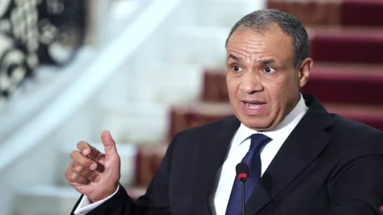 الصحف المصرية ترصد لقاءات وزير الخارجية وتدين التصعيد الإسرائيلي في المنطقة