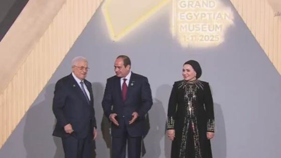 الرئيس السيسى والسيدة قرينته يستقبلان الضيوف المشاركين في حفل افتتاح المتحف المصرى الكبير