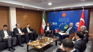 إيران وتركيا تبحثان تعزيز التعاون الاقتصادي والتحضير لاجتماع المجلس الأعلى للتعاون