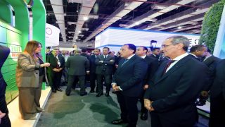 رئيسة البريد تطلع السيد رئيس الوزراء علي جهود تطوير منظومة الخدمات وإطلاق الخدمات المالية الرقمية الجديدة