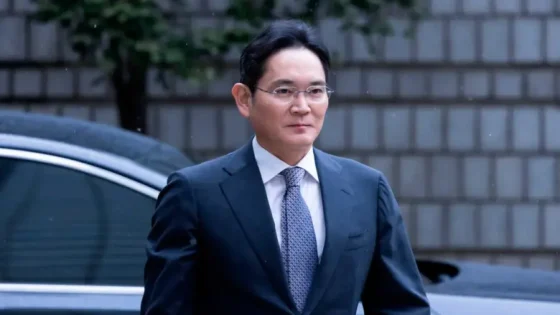 رئيس سامسونج لي جاي-يونج يتصدر قائمة أغنى المستثمرين في الأسهم بكوريا الجنوبية بعد زيادة هائلة في حصصه