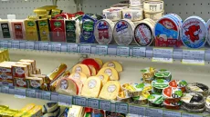 الصين تفرض رسومًا مؤقتة على بعض منتجات الألبان الأوروبية وسط تصاعد النزاع التجاري