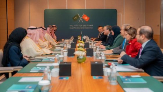 السعودية وتونس تبحثان توسيع التعاون الاقتصادي المشترك
