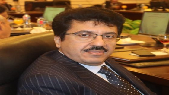 حاتم عبد القادر يستعرض ضوابط الإعلام الترفيهي أمام مؤتمر كلية الإعلام بالجامعة الحديثة