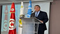 الصحف المغربية ترصد تداعيات الثلوج والفيضانات وتتابع تطورات غزة والمشهد السياسي الفرنسي