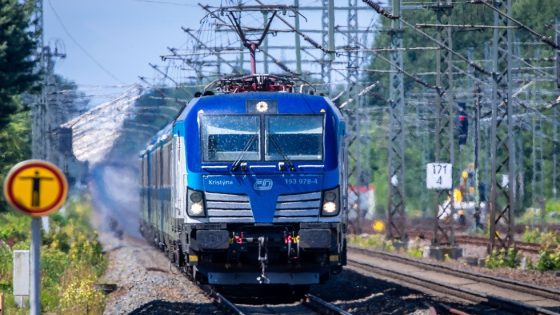 سرقة كابلات توقف حركة القطارات في براغ وتؤخر الرحلات 90 دقيقة