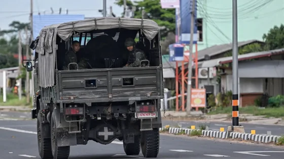 تايلاند تعلن تعرضها لقصف كمبودي وترد دفاعيًا وسط محادثات التهدئة