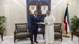 ولي العهد الكويتي يتلقى رسالة من الأمين العام لحلف الناتو حول التعاون المشترك