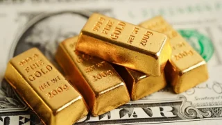 الذهب يستقر مع ترقب التيسير النقدي الأمريكي والفضة والبلاتين يواصلان الصعود