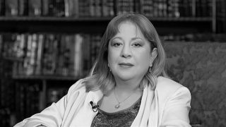 وفاة الفنانة سمية الألفي بعد صراع مع المرض عن عمر يناهز 72 عاما