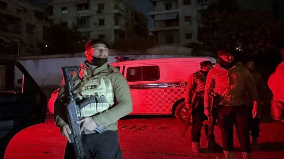 انسحاب آخر مقاتلي “قسد “من أحياء حلب بعد تفاهم لوقف النار ودعوات دولية لاستئناف الحوار