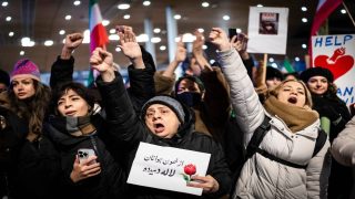 حقوقيون.. أكثر من 3 آلاف قتيل في احتجاجات إيران وعودة محدودة للإنترنت بعد انقطاع 8 أيام