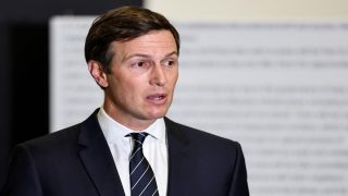 «أسوشييتد برس»: رؤية كوشنر لإعادة إعمار غزة تصطدم بعقبات أمنية وسياسية وواقعية