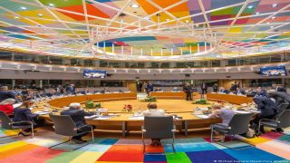 تحرك أوروبي لبحث تهديد ترامب بزيادة الرسوم الجمركية بسبب “جرينلاند”