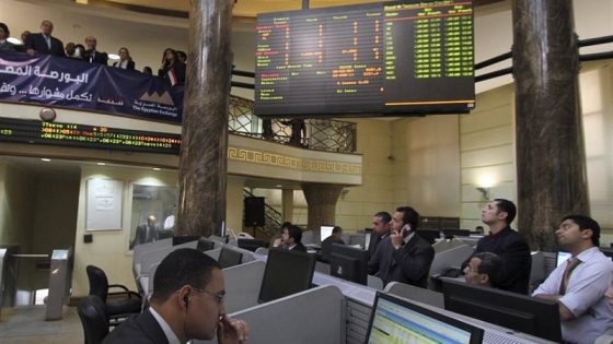 تباين أداء البورصة المصرية ومكاسب سوقية بنحو 7 مليارات جنيه