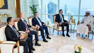 قطر للطاقة ومصر توقعان مذكرة تفاهم لتعزيز التعاون في قطاع الطاقة وإمدادات الغاز المسال