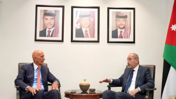 “الصفدي” يبحث مع المبعوث الأمريكي إلى سوريا تطورات الأوضاع والتنسيق لدعم الاستقرار